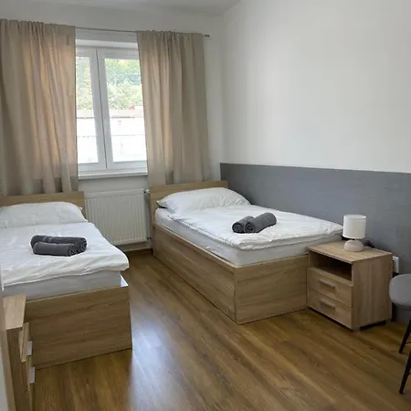 Hamar 17 3* Μπάνσκα Μπίστριτσα